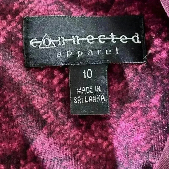 Women's Maroon Faux Velvet V-neck Sleeveless Holiday Dress, size 10 - Picture 5 of 6